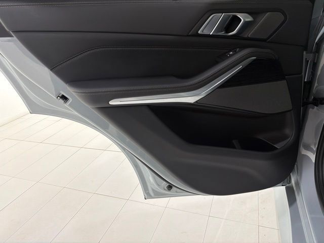 Certified 2024 BMW X5 xDrive40i w/ Executive Package AWD/4WD image 15