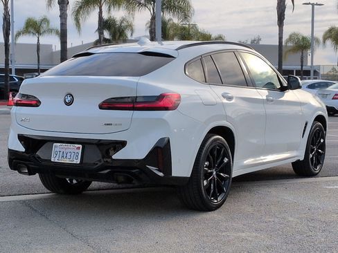 Used 2025 BMW X4 xDrive30i w/ Premium Package image 10