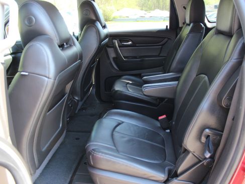 Used 2016 Chevrolet Traverse LT AWD/4WD image 21