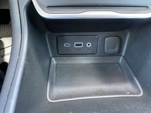 Used 2020 GMC Terrain SLE FWD image 29