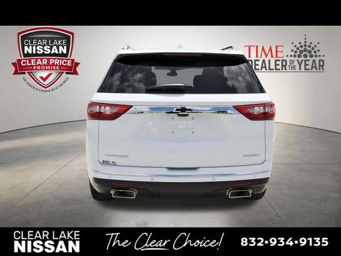 Used 2021 Chevrolet Traverse Premier w/ LPO, Floor Liner Package FWD image 6