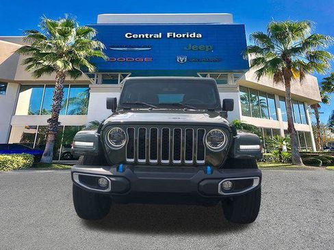 Certified 2023 Jeep Wrangler Unlimited Sahara AWD/4WD image 3