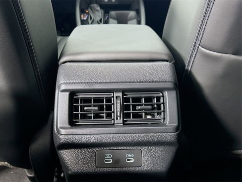 Used 2025 Honda Accord EX-L image 38