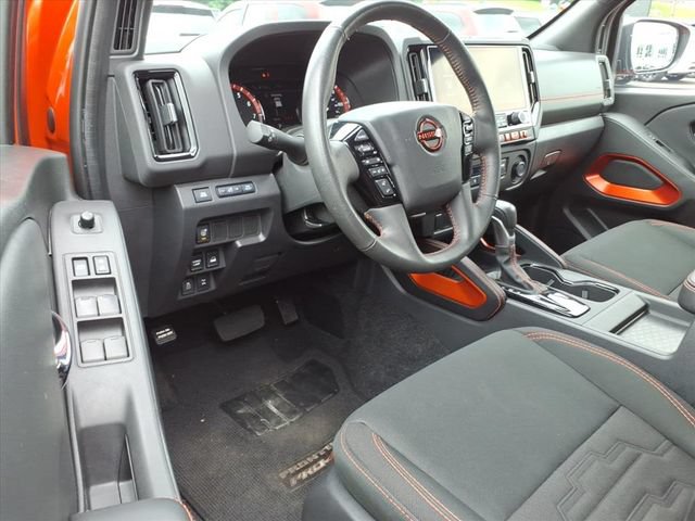 Used 2025 Nissan Frontier PRO-4X AWD/4WD image 15