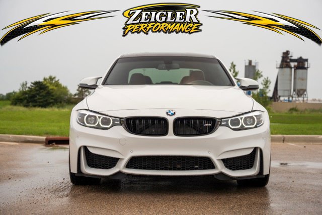 Used 2018 BMW M3 RWD image 2