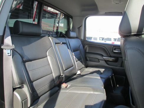 Used 2016 GMC Sierra 3500 Denali w/ Duramax Plus Package image 24