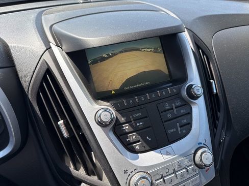 Used 2016 Chevrolet Equinox LT w/ Convenience Package image 9