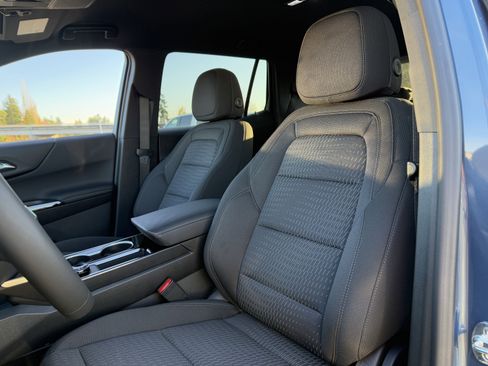 New 2026 Chevrolet Equinox LT w/ Midnight Edition image 12