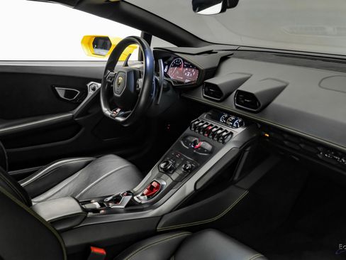 Used 2018 Lamborghini Huracan LP 580-2 image 81