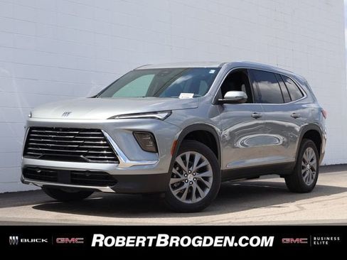 New 2026 Buick Enclave Preferred w/ Power Package AWD/4WD image 1
