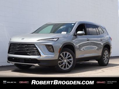 New 2026 Buick Enclave Preferred w/ Power Package