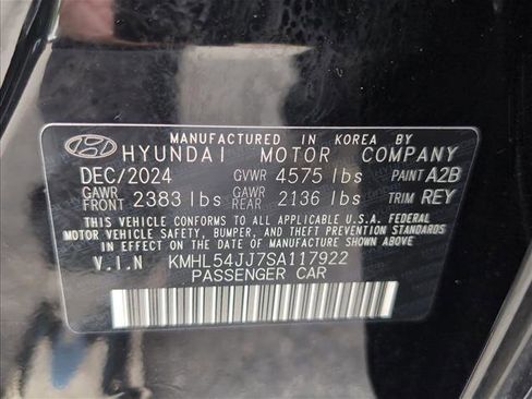 Certified 2025 Hyundai Sonata Limited FWD image 27