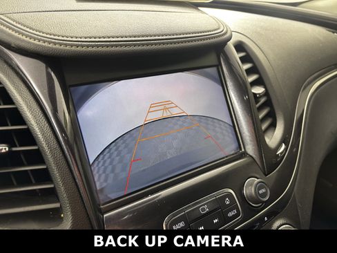 Used 2017 Chevrolet Impala Premier w/ Enhanced Convenience Package image 3