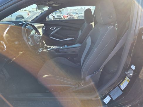 Used 2017 Chevrolet Camaro LT image 11