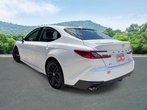 Used 2025 Toyota Camry SE w/ Multimedia Upgrade Package FWD image 24