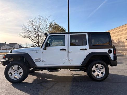 Used 2017 Jeep Wrangler Unlimited Sport w/ Quick Order Package 24S image 2