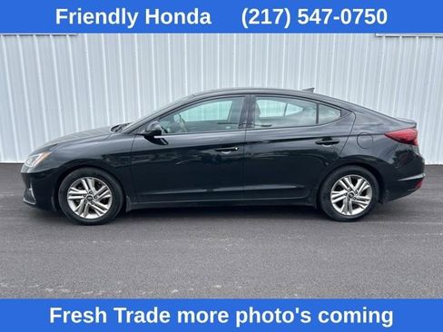 Used 2020 Hyundai Elantra Value Edition w/ Winter Weather Package FWD image 1