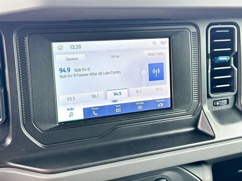 Used 2023 Ford Bronco Black Diamond AWD/4WD image 16
