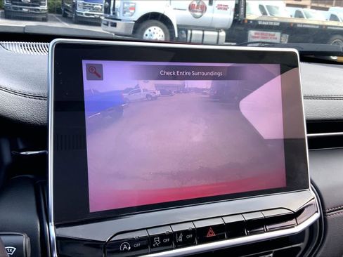 Used 2022 Jeep Compass Limited w/ (RED) Package image 23