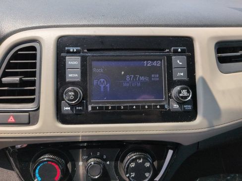 Used 2019 Honda HR-V LX image 13