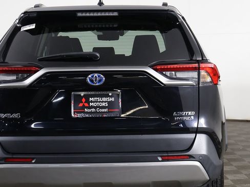 Used 2024 Toyota RAV4 Limited w/ Advanced Technology Package AWD/4WD image 18