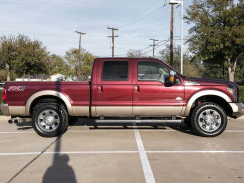 Used 2012 Ford F250 King Ranch w/ King Ranch w/Chrome Pkg image 8