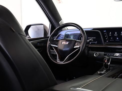 Used 2022 Cadillac Escalade ESV Sport Platinum AWD/4WD image 29