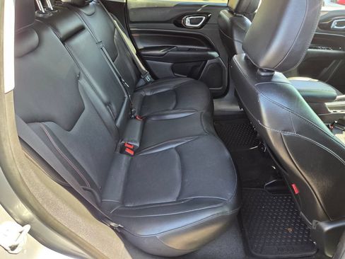 Used 2022 Jeep Compass Trailhawk w/ Trailhawk Elite Group AWD/4WD image 14