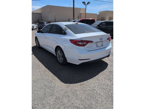 Used 2016 Hyundai Sonata SE FWD image 5