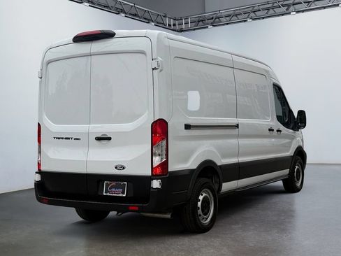 Used 2026 Ford Transit 250 148 Medium Roof RWD image 6