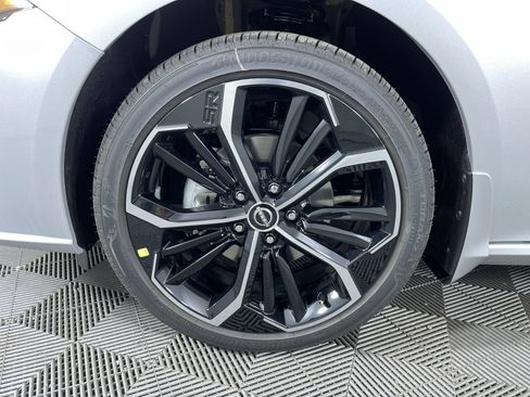 Certified 2025 Nissan Altima 2.5 SR AWD/4WD image 24
