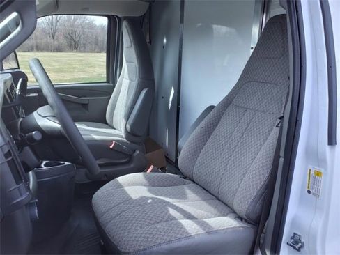 New 2025 Chevrolet Express 3500 w/ Power Convenience Package image 10