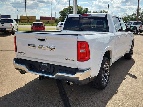 Used 2025 RAM 1500 Laramie image 4