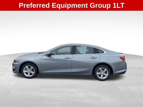 Used 2023 Chevrolet Malibu LT image 2