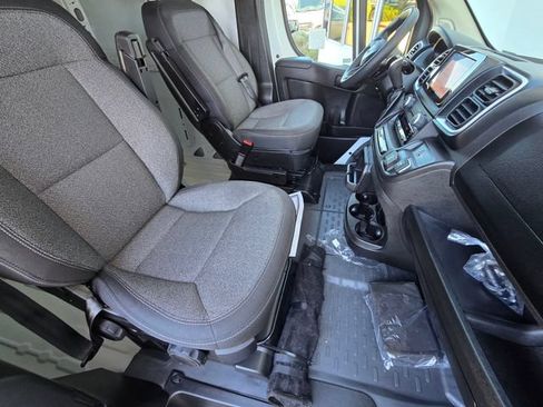 Used 2025 RAM ProMaster 2500 w/ Quick Order Package 22G SLT FWD image 20