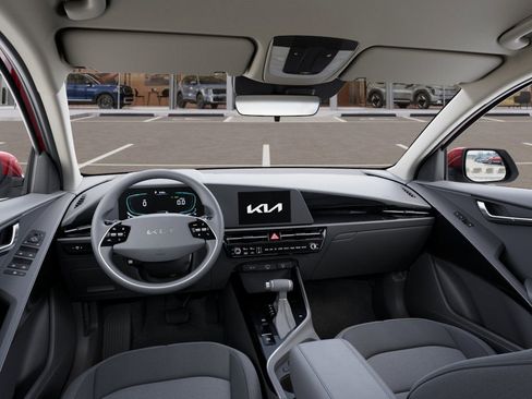 New 2026 Kia Niro LX image 14