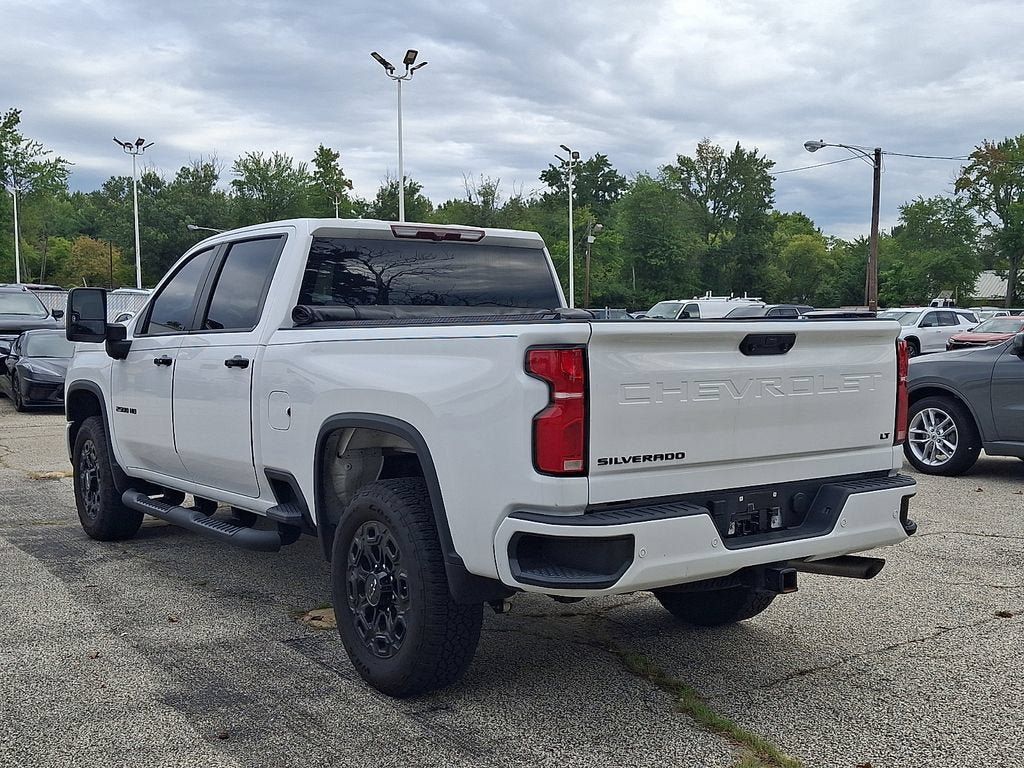 Used 2024 Chevrolet Silverado 2500 LT w/ Z71 Sport Edition AWD/4WD image 5