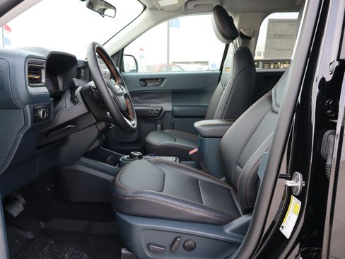 New 2026 Ford Maverick Tremor image 9