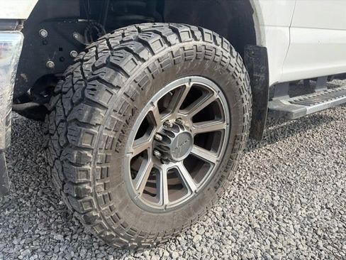 Used 2019 Ford F250 XLT w/ XLT Premium Package AWD/4WD image 4