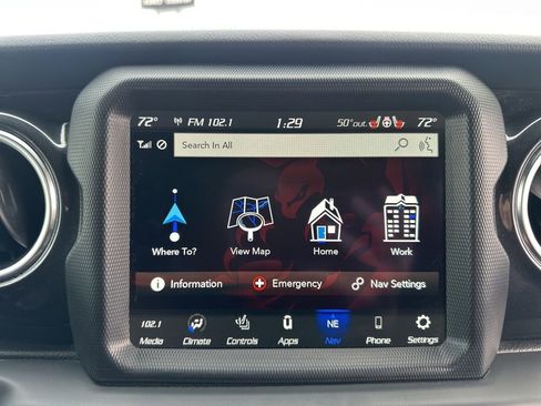 Used 2023 Jeep Wrangler Altitude image 43