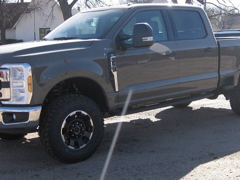 New 2026 Ford F250 XLT w/ Tremor Off-Road Package AWD/4WD image 8