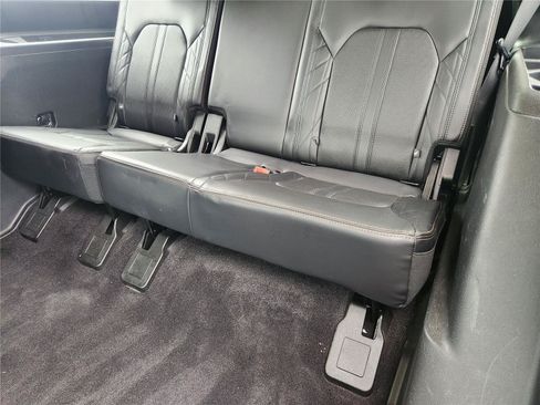 Used 2021 Ford Expedition Platinum RWD image 33