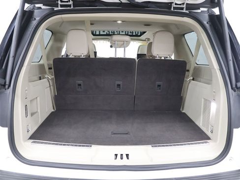 Used 2021 Lincoln Navigator L Reserve w/ Luxury Package image 6