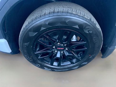 Used 2025 GMC Sierra 1500 Pro w/ Graphite Edition image 29