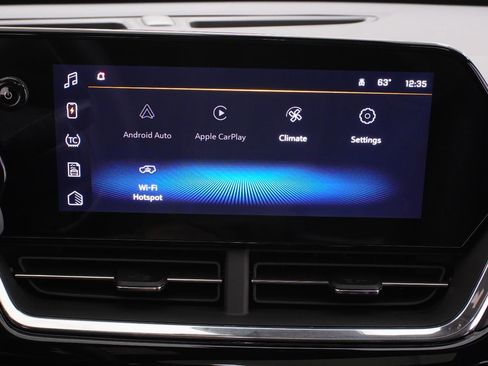 New 2026 Chevrolet Trax RS w/ Sunroof Package FWD image 24