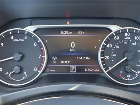 New 2025 Nissan Sentra SV w/ SV Premium Package image 23