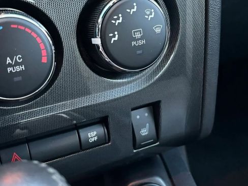 Used 2009 Dodge Challenger R/T image 36