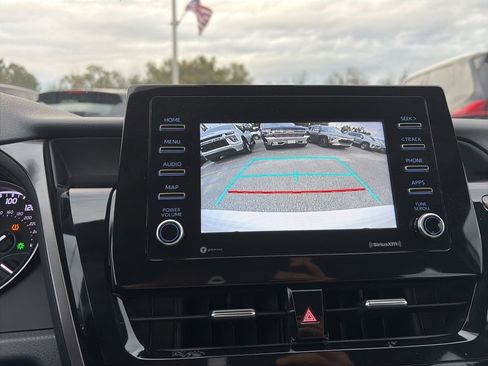 Used 2023 Toyota Camry SE image 17