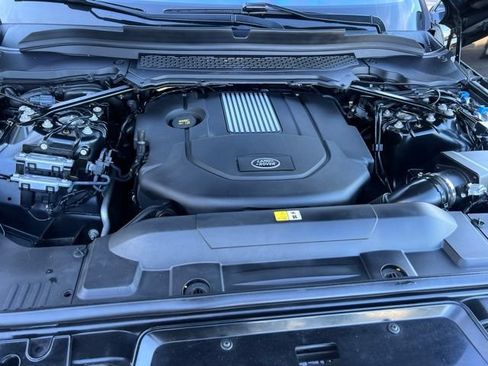 Used 2016 Land Rover Range Rover Sport SE AWD/4WD image 16