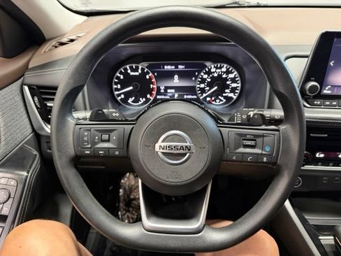 Used 2021 Nissan Rogue SV AWD/4WD image 33